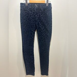 True Religion Size 26 Halle mid rise Super Skinny Leopard Flock Jeans Blue